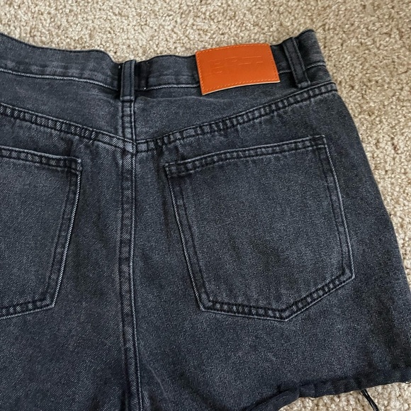 Princess Polly Shorts - Picture 3 of 7